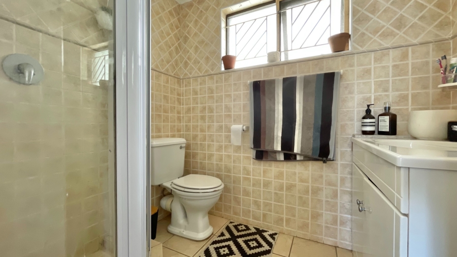 4 Bedroom Property for Sale in Rusthof Western Cape